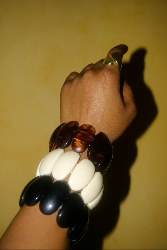 Shelly Bracelet